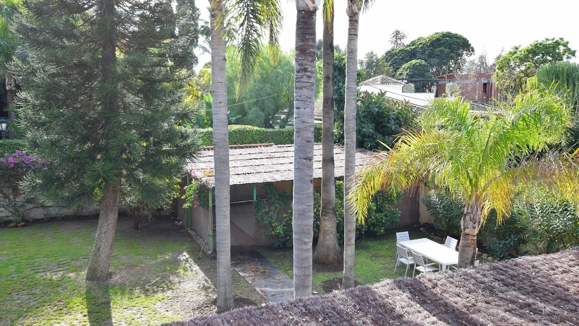 La Estrella Del Norte Marbella 0*,